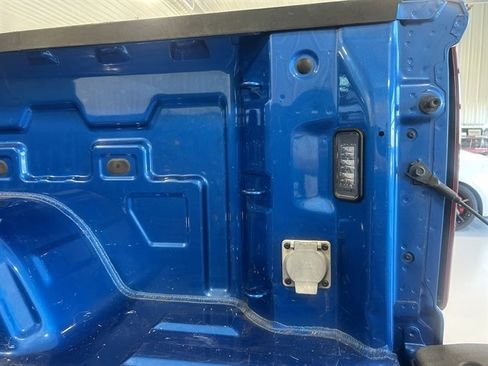 Used 2022 Chevrolet Silverado 1500 LTZ w/ Z71 Off-Road Package image 20