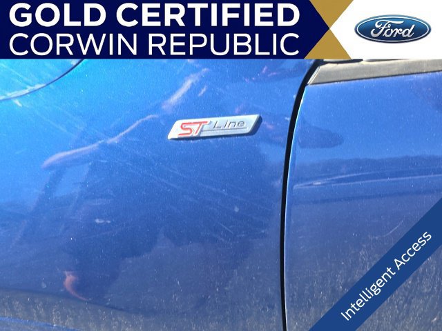 Used 2023 Ford Escape ST-Line w/ Tech Pack #1 FWD image 11
