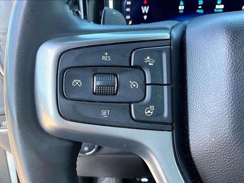 Used 2025 Chevrolet Silverado 1500 LT RWD image 20