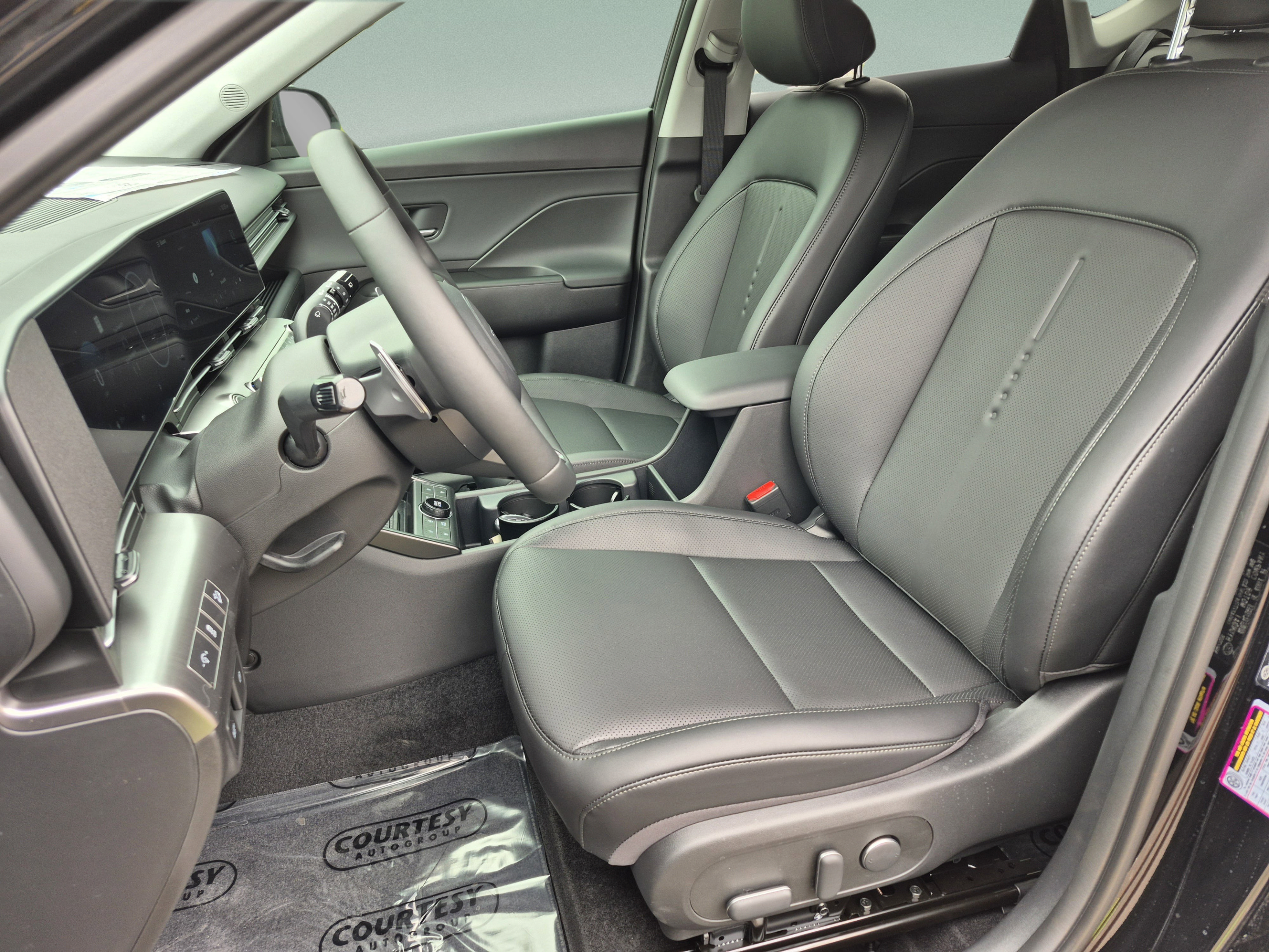 New 2026 Hyundai Kona Limited FWD image 19