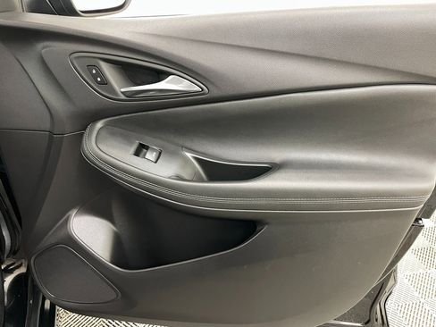 Used 2023 Buick Encore GX Select w/ Sport Touring Package image 38