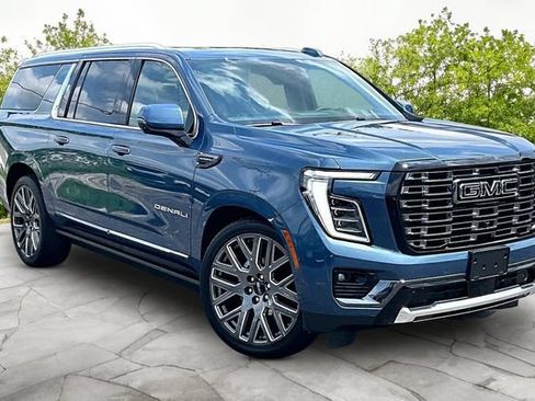 Used 2026 GMC Yukon XL Denali Ultimate AWD/4WD image 10