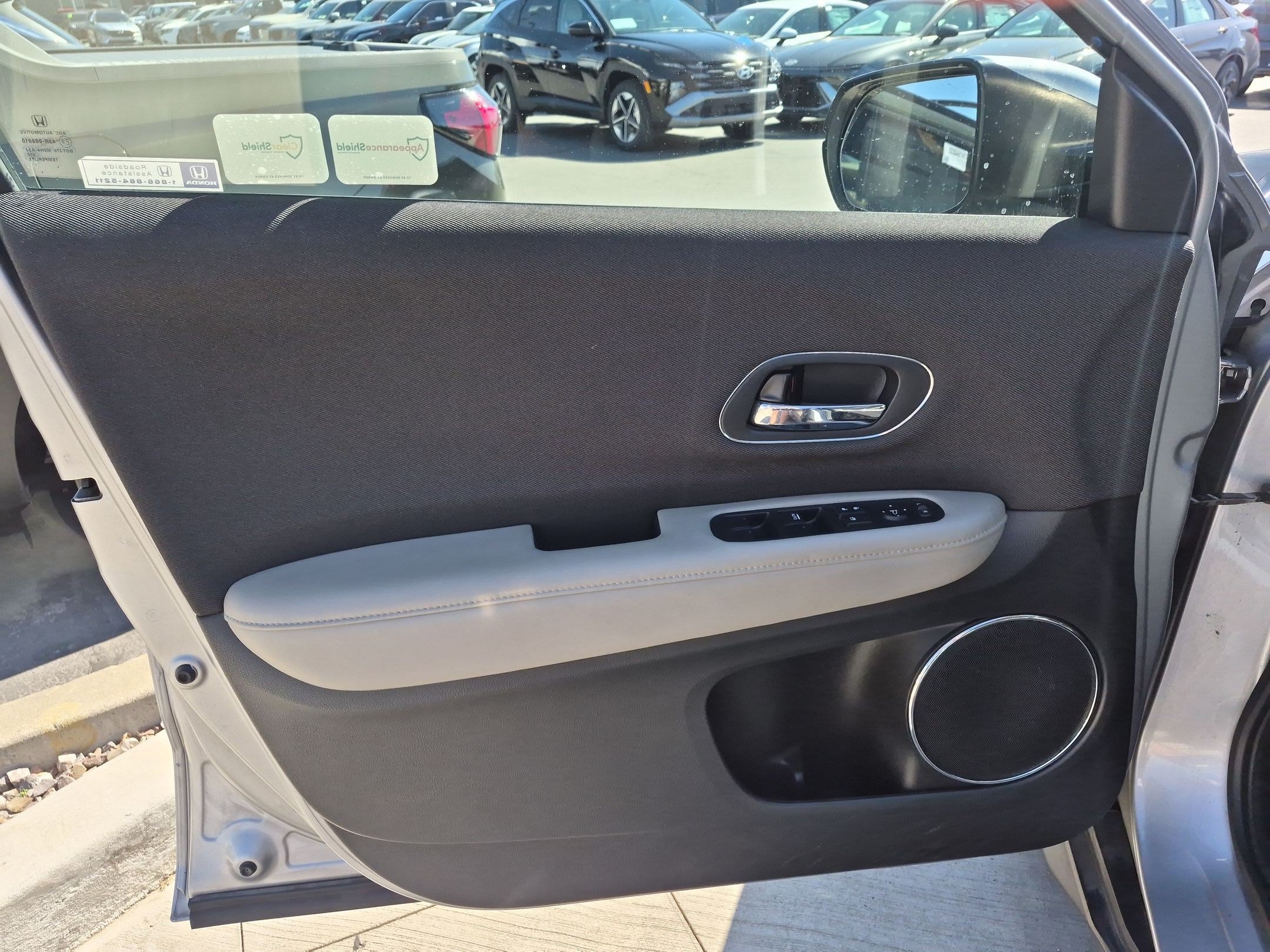 Used 2021 Honda HR-V EX image 13