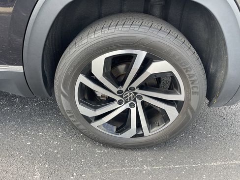 Used 2022 Volkswagen Atlas SEL image 33