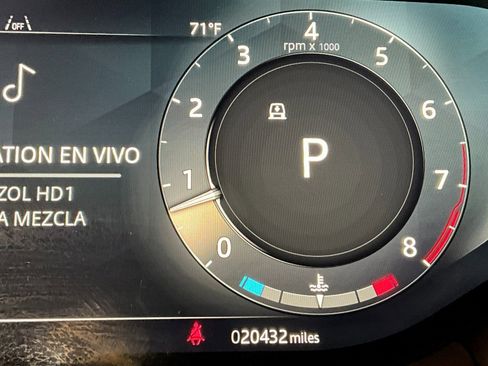 Used 2025 Land Rover Range Rover Sport Dynamic SE image 17