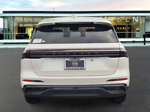 New 2026 Lincoln Nautilus Premier w/ Equipment Group 102A AWD/4WD image 5