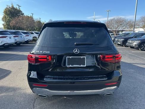 New 2026 Mercedes-Benz GLB 250 image 5