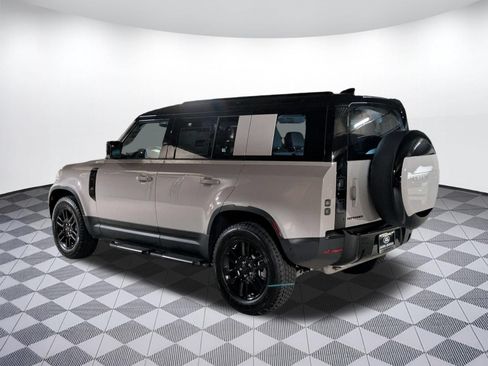New 2026 Land Rover Defender 110 S AWD/4WD image 3