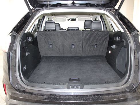 Used 2024 Ford Edge Titanium image 28