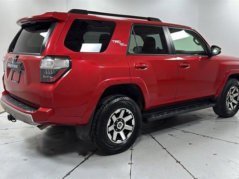 Used 2022 Toyota 4Runner TRD Off-Road Premium image 5