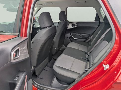 Certified 2021 Kia Soul LX image 33