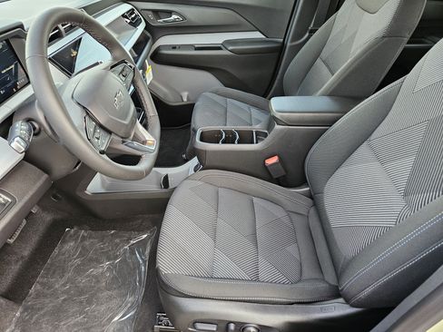 New 2027 Chevrolet Bolt LT w/ Comfort Package FWD image 9