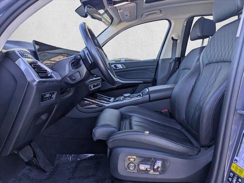 Used 2023 BMW X7 xDrive40i image 17