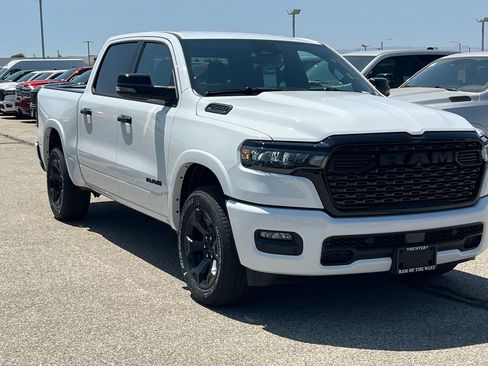 New 2026 RAM 1500 Big Horn w/ Night Edition AWD/4WD image 9