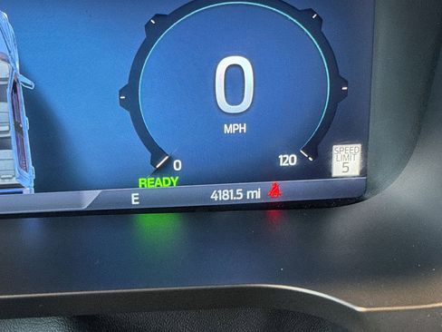 Used 2025 Ford F150 XLT w/ Equipment Group 302A MID image 18