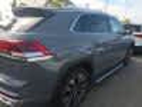 Used 2023 Volkswagen Atlas Cross Sport SEL Premium R-Line AWD/4WD image 10