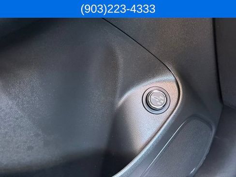 Used 2024 Buick Encore GX Sport Touring FWD image 20