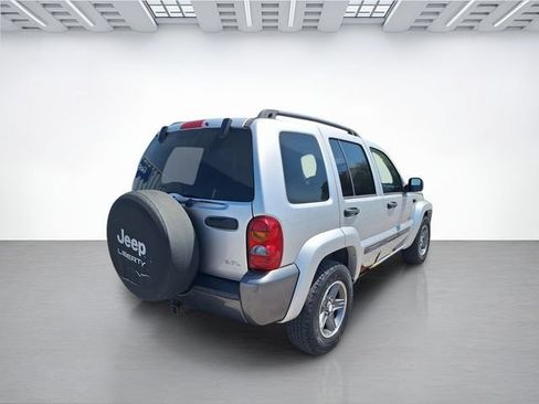 Used 2004 Jeep Liberty Sport w/ PWR Convenience Group AWD/4WD image 4