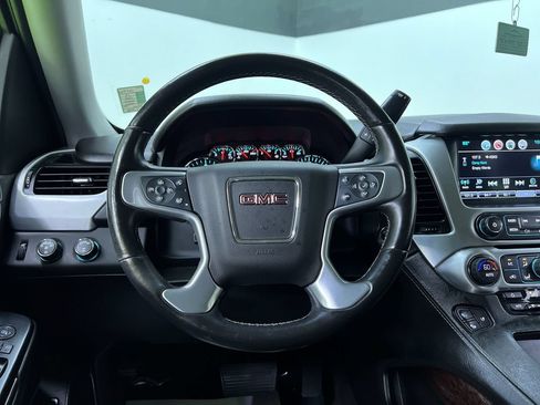Used 2017 GMC Yukon SLT AWD/4WD image 20