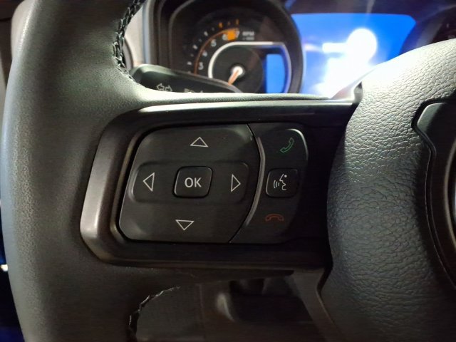 Used 2025 Jeep Wrangler Unlimited Sport AWD/4WD image 16