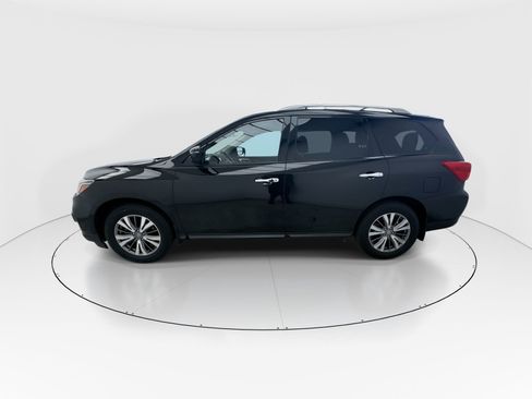 Used 2020 Nissan Pathfinder S image 5