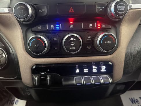 Certified 2022 RAM 1500 Laramie image 14