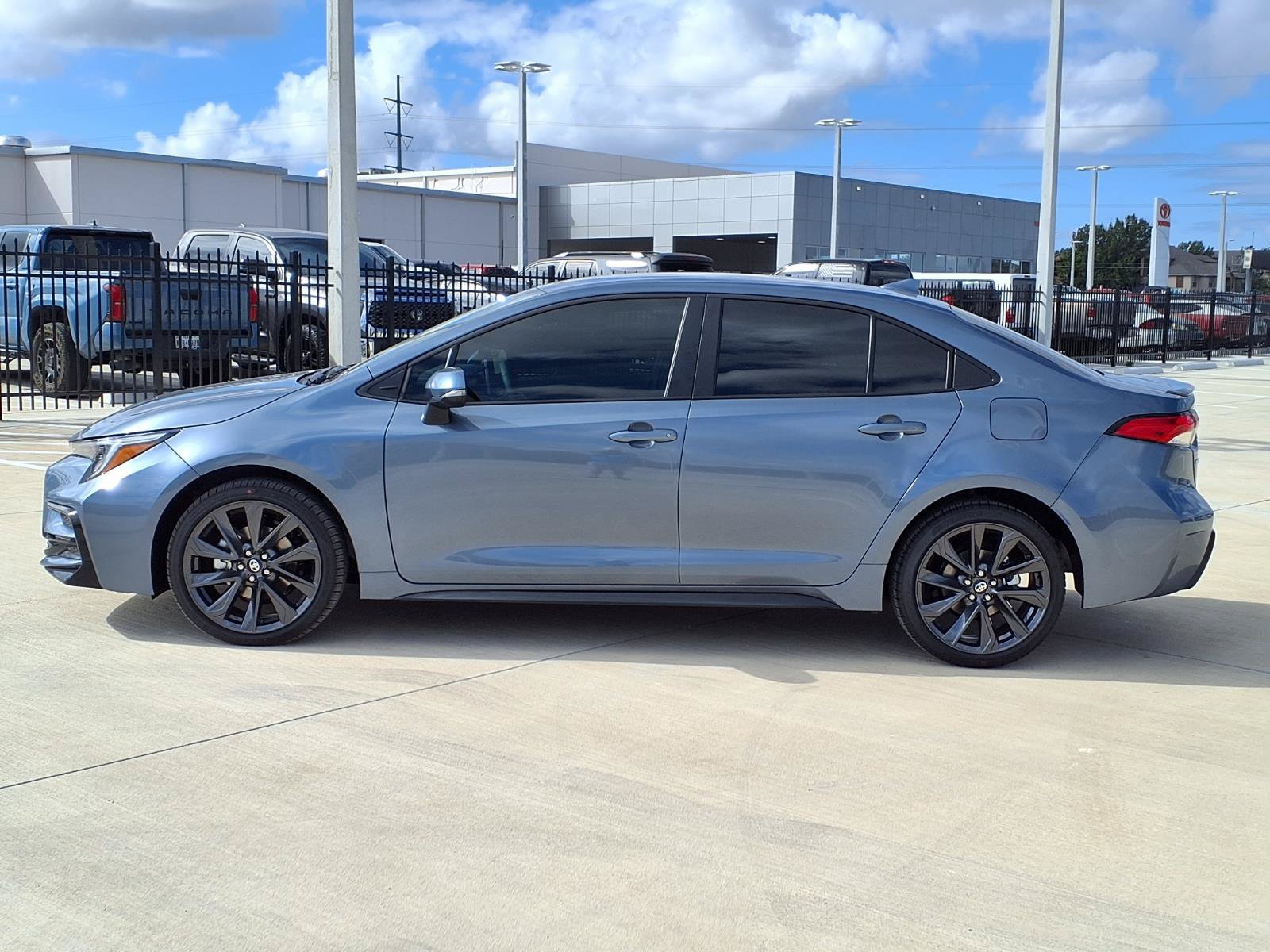 New 2027 Toyota Corolla SE FWD image 6
