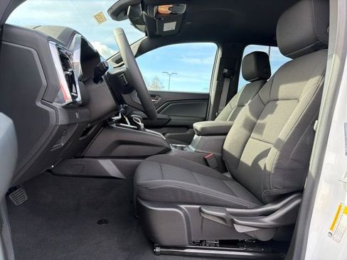 New 2026 GMC Canyon Elevation image 7