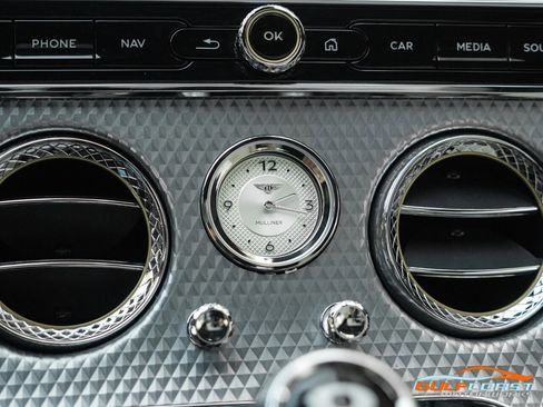 Used 2023 Bentley Continental GT V8 image 16