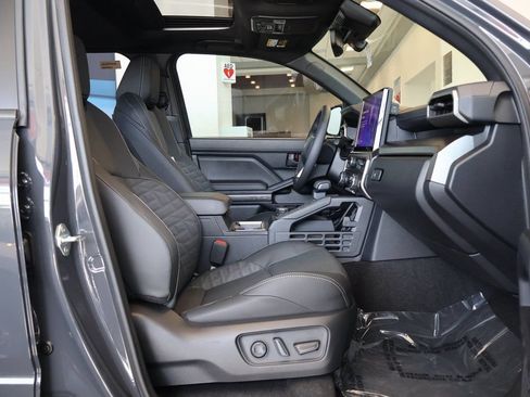 Used 2026 Toyota 4Runner TRD Sport Premium AWD/4WD image 7