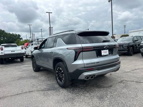 Used 2025 Chevrolet Traverse Z71 w/ Driver Confidence Package AWD/4WD image 5
