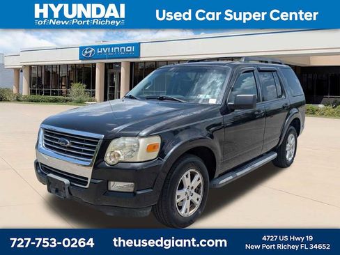 Used 2010 Ford Explorer XLT AWD/4WD image 1