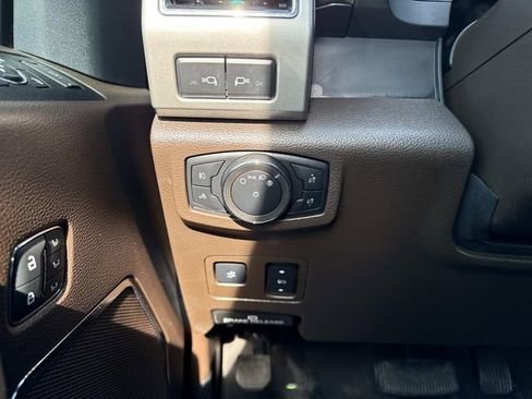 Used 2022 Ford F350 King Ranch w/ King Ranch Ultimate Package image 31