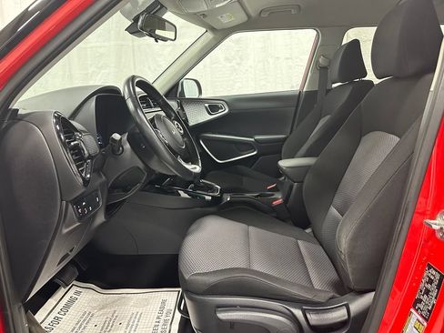 Used 2022 Kia Soul X-Line FWD image 14