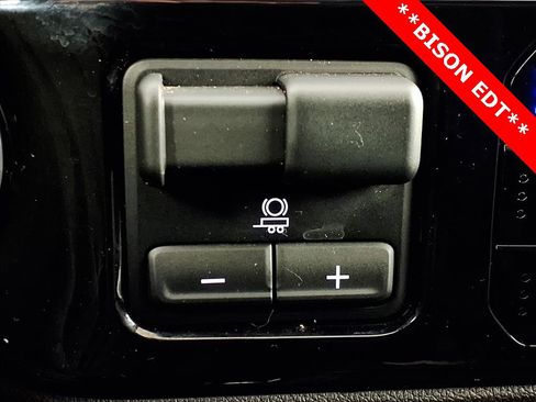 Used 2024 Chevrolet Silverado 2500 ZR2 w/ ZR2 Bison Edition image 21