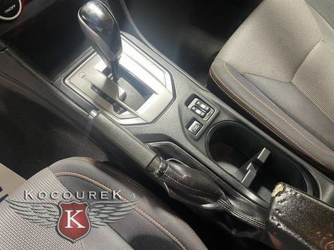 Used 2023 Subaru Crosstrek 2.0i Premium image 17