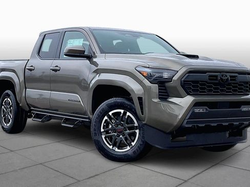 New 2026 Toyota Tacoma TRD Sport image 2