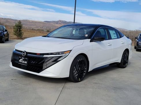 New 2026 Nissan Sentra SR FWD image 1