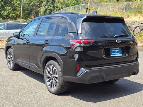 New 2026 Subaru Forester Touring AWD/4WD image 3