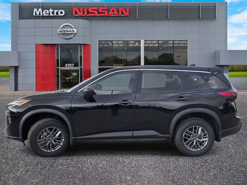 New 2026 Nissan Rogue S image 3