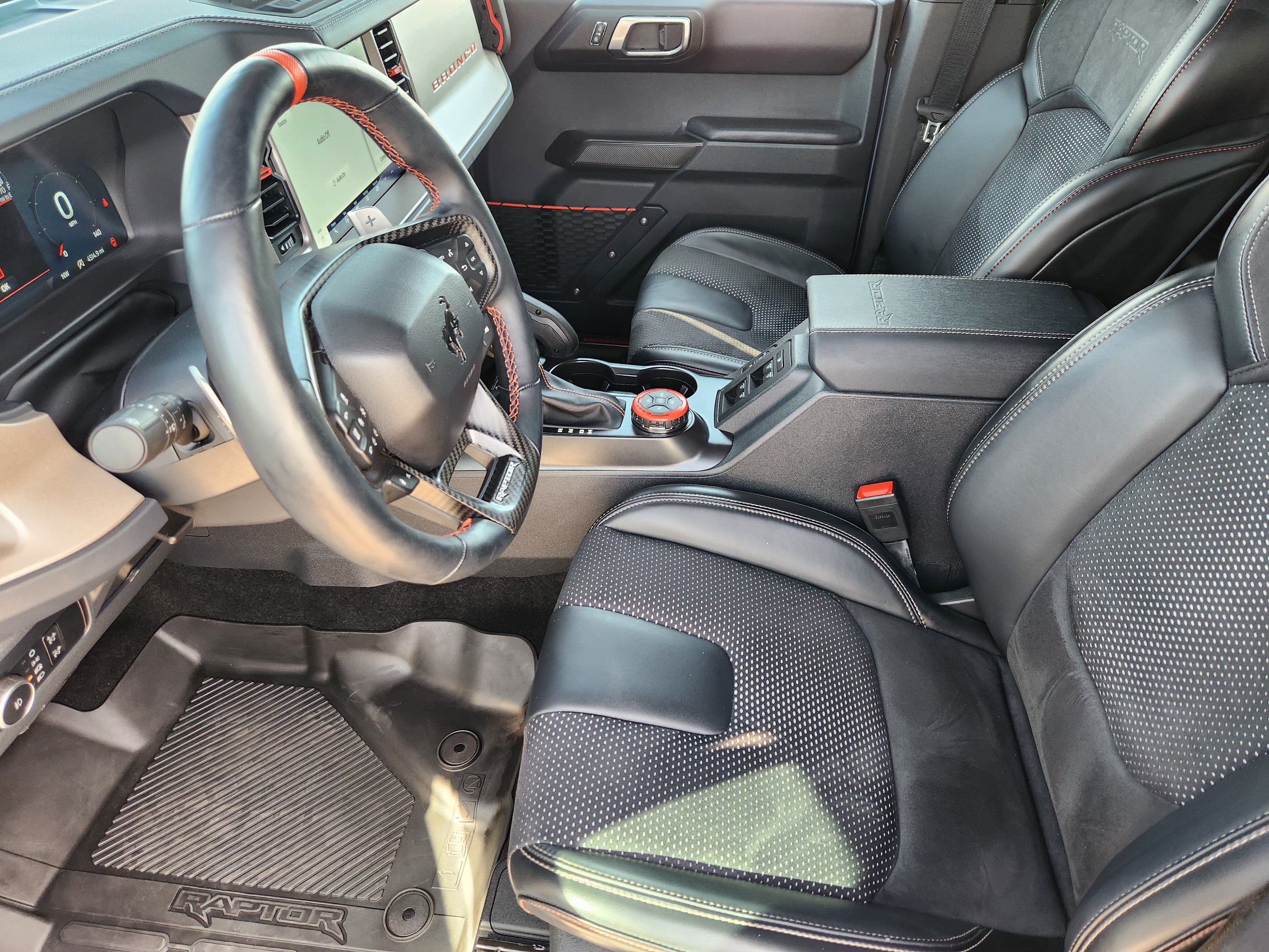 Used 2024 Ford Bronco Raptor w/ Interior Carbon Fiber Pack 6 AWD/4WD image 13