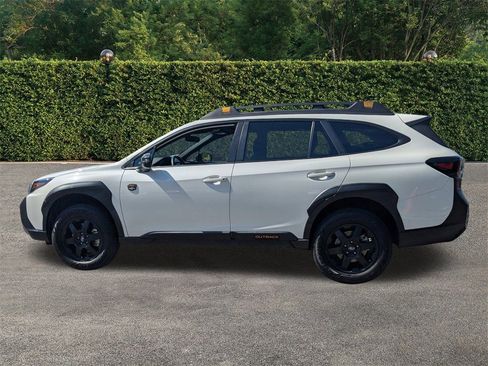 Used 2023 Subaru Outback Wilderness image 7