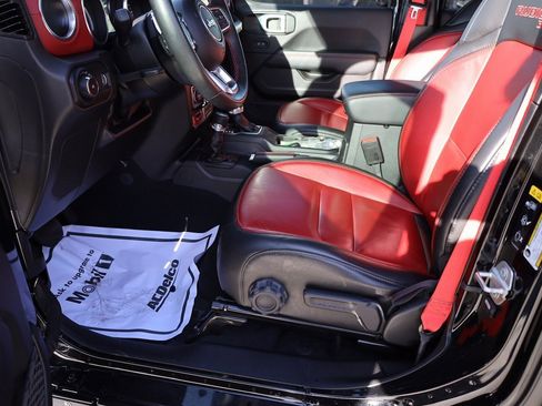 Used 2023 Jeep Wrangler Unlimited Rubicon 392 image 11