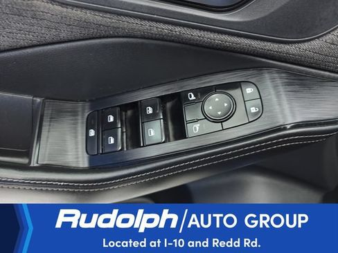Used 2022 Nissan Rogue SV FWD image 12