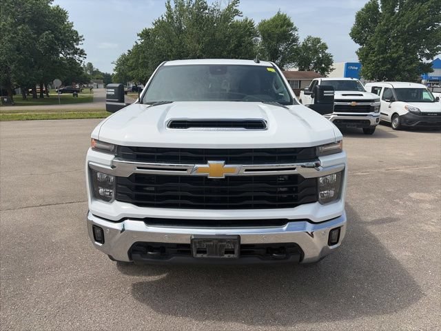 Used 2025 Chevrolet Silverado 2500 LT w/ Safety Package AWD/4WD image 9