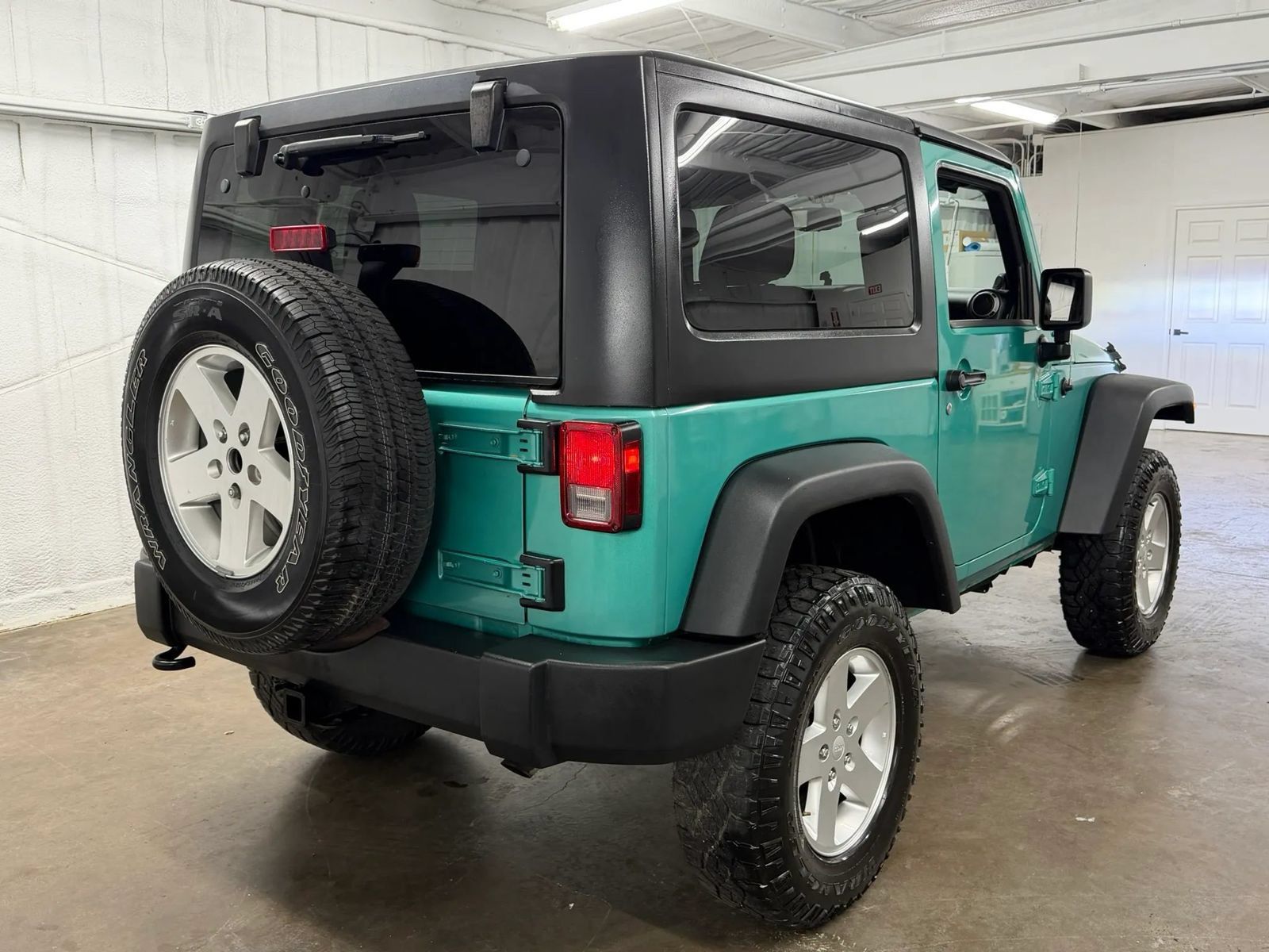 Used 2013 Jeep Wrangler Sport AWD/4WD image 4