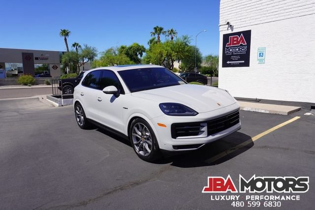 Used 2024 Porsche Cayenne AWD/4WD image 22