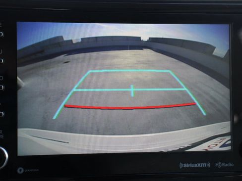 Certified 2022 Toyota Highlander XLE image 30