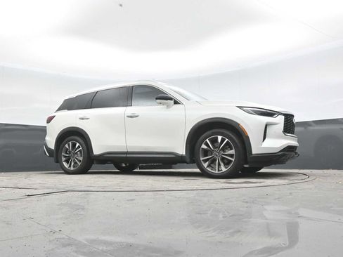 Used 2023 INFINITI QX60 Luxe w/ Cargo Package AWD/4WD image 28
