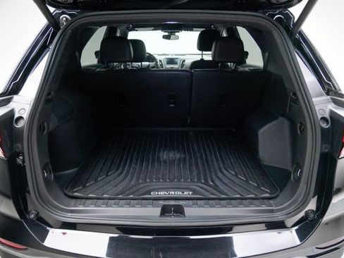 Used 2022 Chevrolet Equinox RS FWD image 12